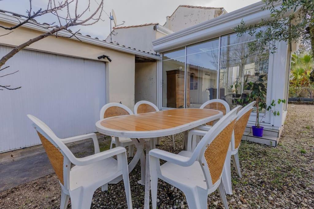 Charmante Maison Au Calme Royan Esterno foto